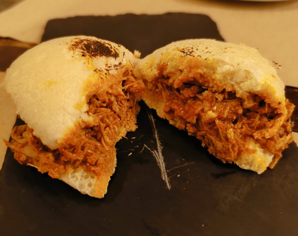 bao-cochinita-malasang