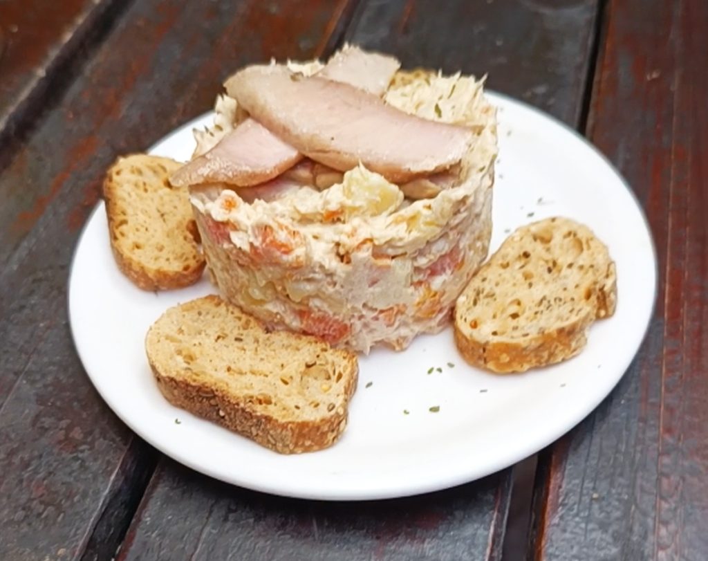 ensaladilla-bodega-massana