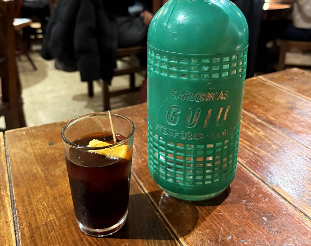 vermut-casa-pages